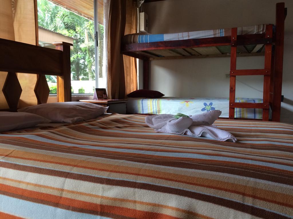 Hostel Rio Danta La Fortuna Ngoại thất bức ảnh